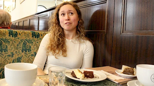 Musiktherapeutin Nina Edtinger Im Interview: Musiktherapeutin Nina Edtinger