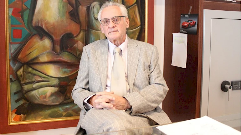 Medienunternehmer & Verleger Christian W. Mucha im Interview
