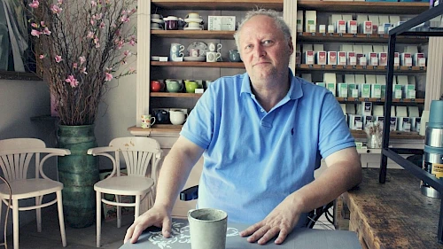 Kaffeeröster Helmut Brem Helmut Brem vom und im Wiener Rösthaus