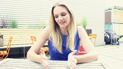 Ö3-Moderatorin Lisa Hotwagner Ö3-Moderatorin Lisa Hotwagner im Interview