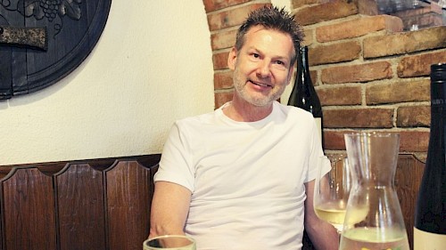 Heurigenwirt Leo Wieninger Leo Wieninger im Interview
