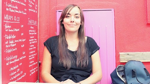 Interview mit Rapperin & Slam-Poetin Yasmo - ©talkaccino.at Yasmo im Gespräch mit Talkaccino