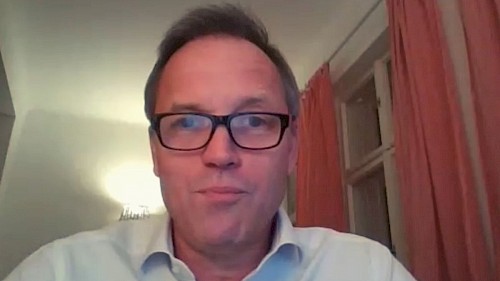 Pfizer-Corporation-Austria-Geschäftsführer Robin Rumler Robin Rumler im Gespräch