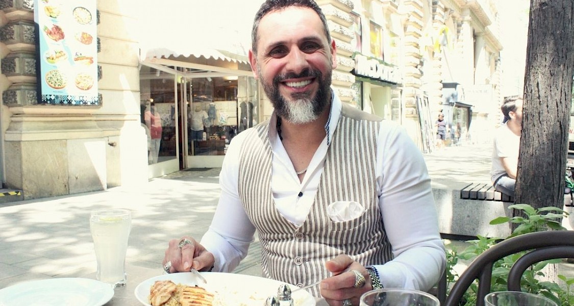 Interview mit Barbier Ali Barber - ©talkaccino.at Barbier Ali Barber im Gespräch - ©talkaccino.at