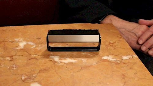 Vinyl-Bürste von Konrad Paul Liessmann