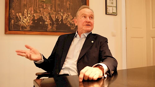 Freimaurer-Großmeister Georg Semler Im Interview: Freimaurer-Großmeister Georg Semler