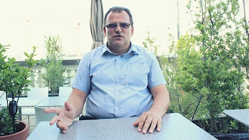 Richter Friedrich Forsthuber Im Gespräch mit Richter Friedrich Forsthuber