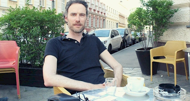 Interview mit Wiener Alltagspoet Andreas Rainer - ©talkaccino.at Wiener Alltagspoet Andreas Rainer im Interview - ©talkaccino.at